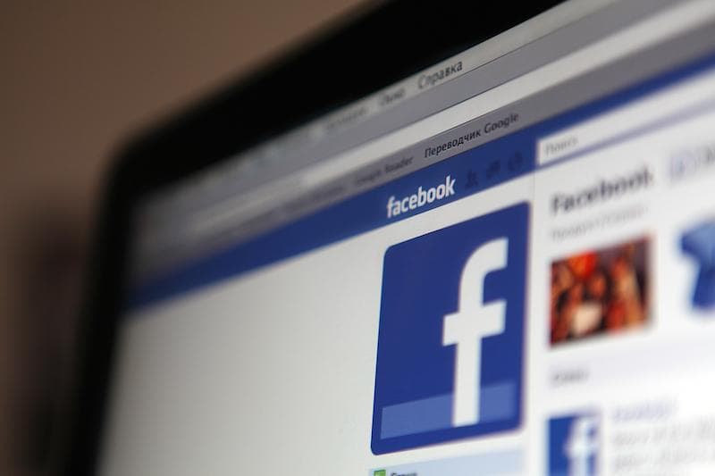 Facebook yangiliklar tasmasi soxta xabarlarni ajrata olmayapti