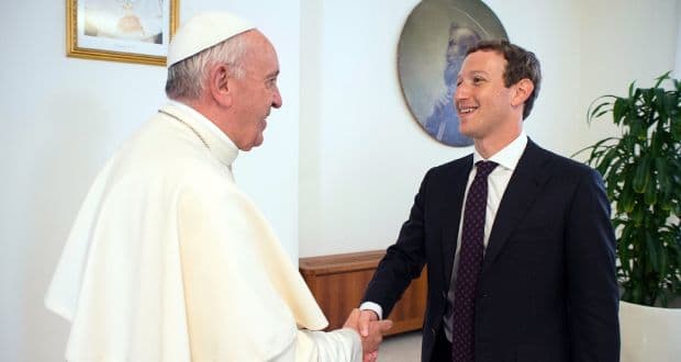Rim papasi Facebook asoschisi Mark Tsukerbergni qabul qildi