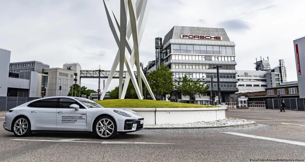 Porsche yana 5 ming xodimni qisqartirishini e’lon qildi