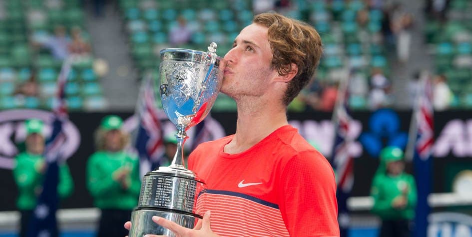 Australian Open g‘olibi kelishilgan o‘yinda ishtirok etganini tan oldi