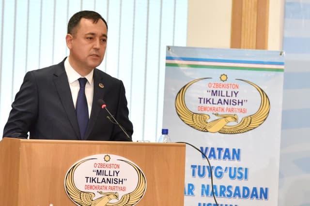 O‘zbekiston Respublikasi Prezidentligiga nomzod Sarvar Otamuratov 12 noyabr kuni Samarqand viloyati saylovchilari bilan uchrashdi