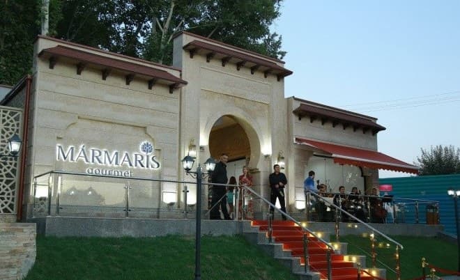 “Marmaris” restoranidagi hangoma yoxud “Dress-code”ni joriy etishdagi xatolik