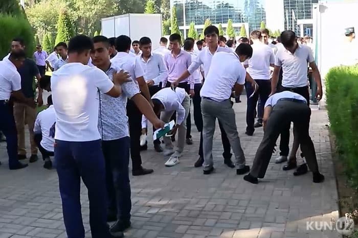 Video: Toshkentdagi test imtihonlarida shpargalka “ovi”