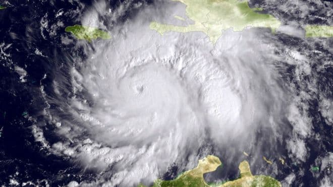 Florida gubernatori: Hayallamang, yo‘qsa "Metyu" to‘foni sizlarni o‘ldiradi
