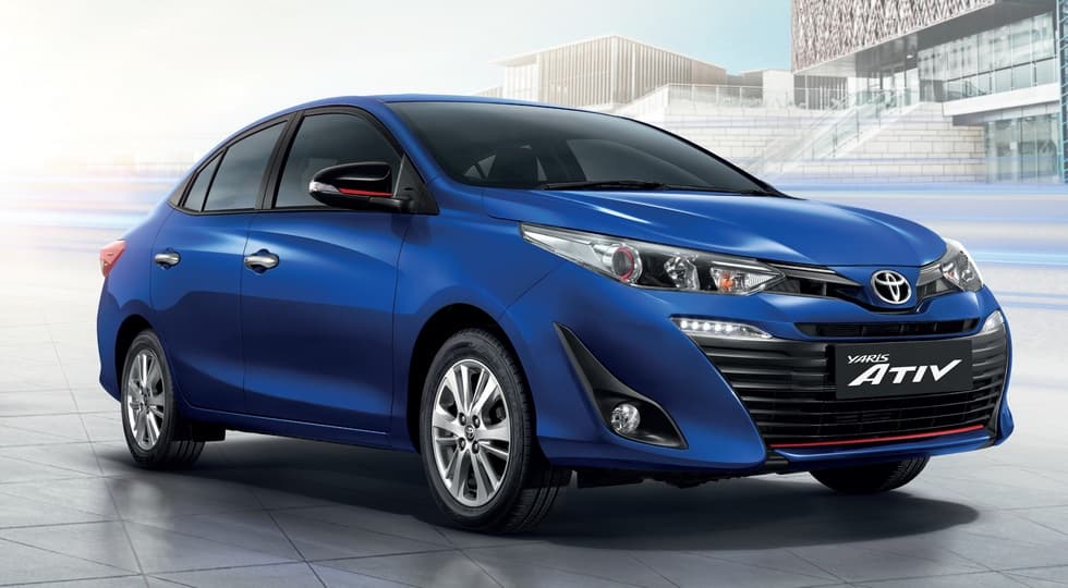 Toyota yangi sedanni taqdim etdi