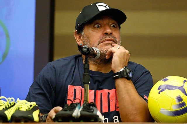 Maradona Simeoneni tanqid qiluvchilarga javob berdi