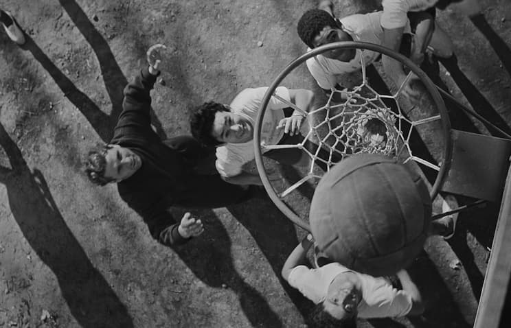 Mevalar uchun mo‘ljallangan savatdan to millionlar o‘yinigacha: Basketbol 125 yoshda!