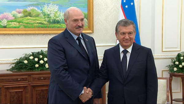 Lukashenko Mirziyoyevni yubiley bilan tabrikladi