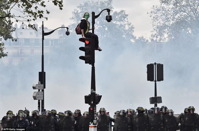 Fotojamlanma: 2016 yilning eng muhim voqealari 