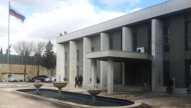 Rossiyaning Suriyadagi elchixonasi snaryadlardan o‘qqa tutildi  