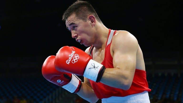 Hasanboy Do‘smatov: «Professional boksga o‘tishimga hali bor»