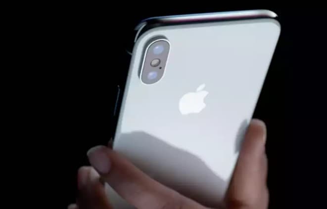 Samsung kompaniyasi Galaxy S8’dan ko‘ra iPhone X’dan ko‘proq daromad olishi hisoblab chiqildi