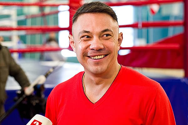 Kostya Tszyu beshinchi marta ota bo‘ldi