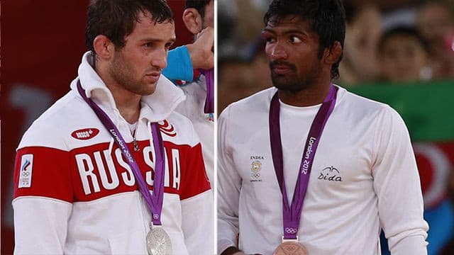 Hindistonlik erkin kurashchi rossiyalik Kuduxovning London–2012 Olimpiadasidagi kumush medalini olishni istamadi