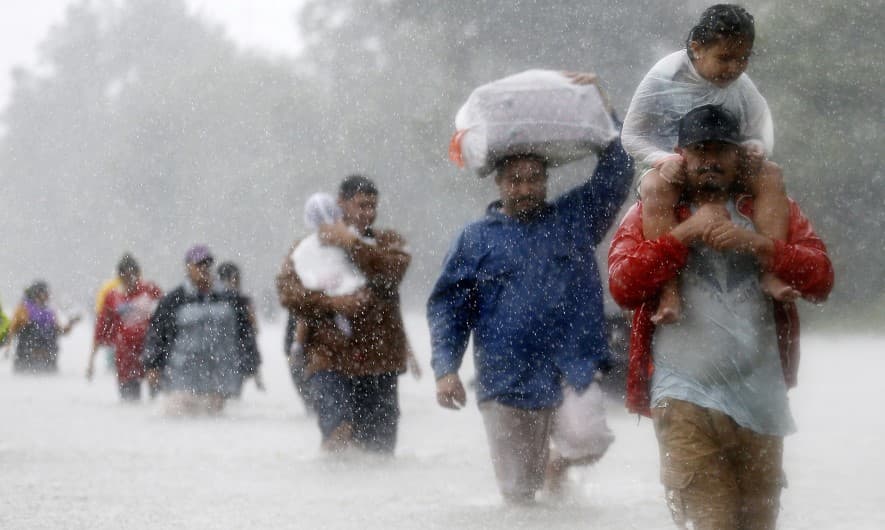 Fotojamlanma: Texas tarixidagi eng vayronkor dovul 