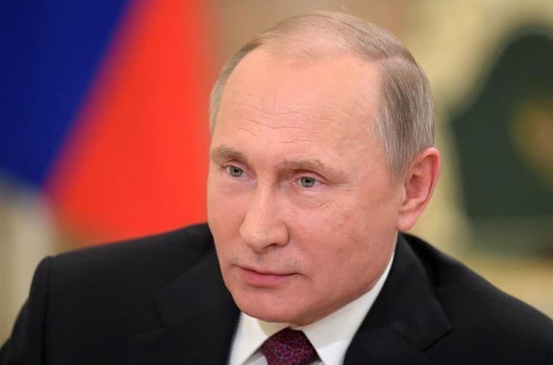 «Shoh inqilobdan 100 yil o‘tib tug‘ildi»: The Economist muqovasida Putinning noodatiy surati paydo bo‘ldi