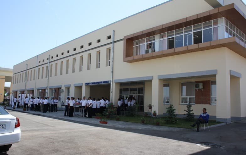 Samarqanddagi o‘qitish markazining ilk bitiruvchilariga diplomlar topshirildi (foto)