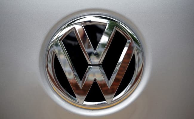 Volkswagen salkam 4 mlrd yevro tejash uchun necha ming xodimini qisqartirishini bildirdi