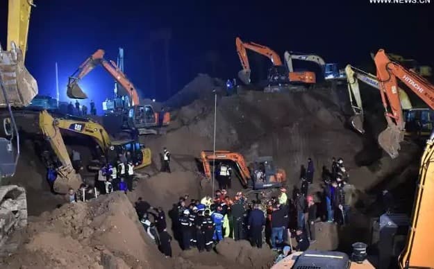 15 metrli quduqqa qulagan bola omon qoldi