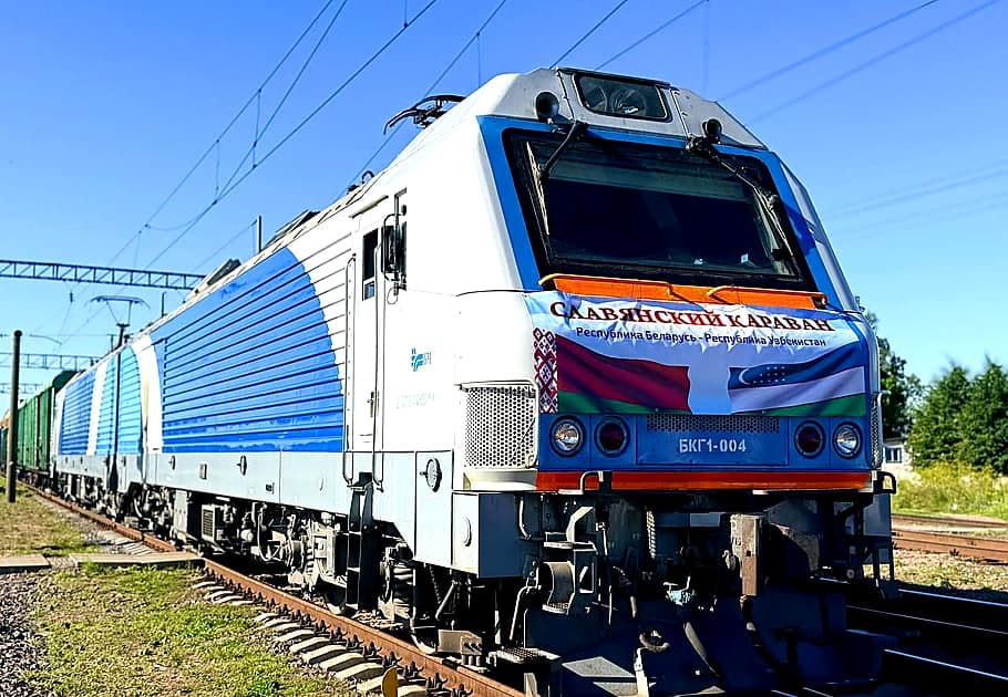 Belarus O‘zbekistonga 4 ming tonna yuk ortilgan poyezd jo‘natdi