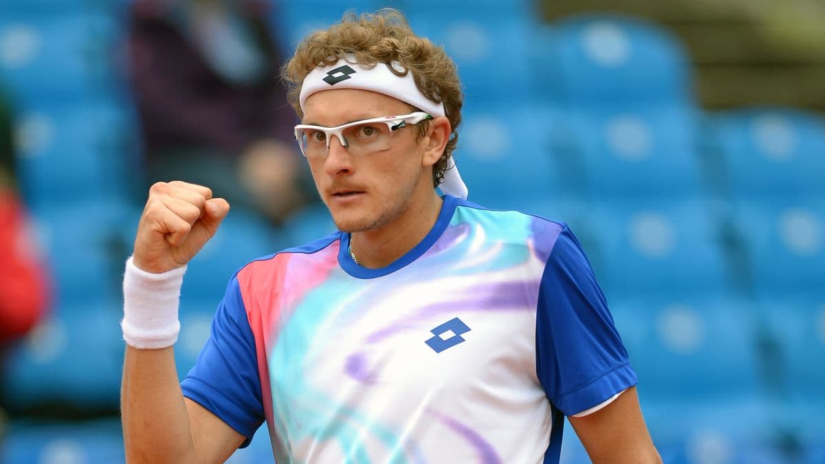 O‘zbekistonlik tennischi Denis Istomin “Devis kubogi”ning dastlabki kungi bahsida g‘alaba qozondi