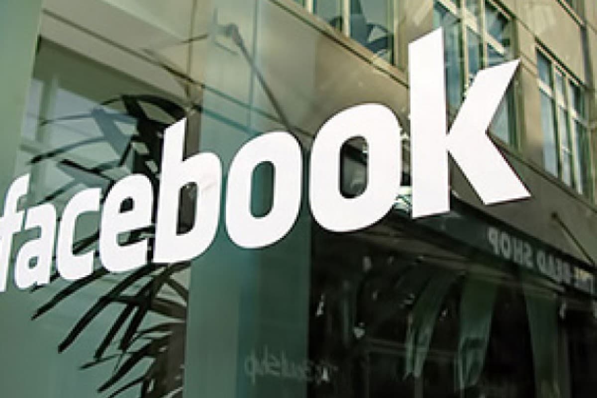 Facebook kompaniyasi Prisma texnologiyasi bo‘yicha videolarni ishlaydi 