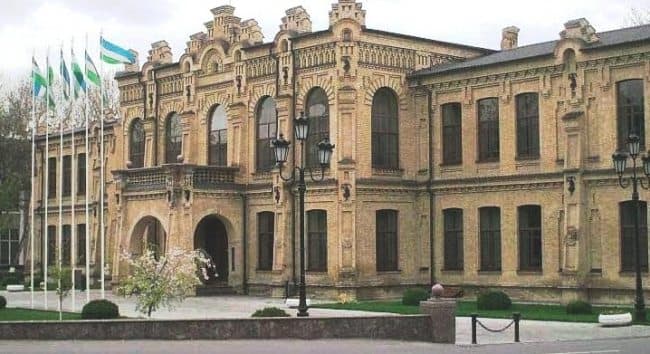 Tashqi savdo vazirligi binosi Madaniyat vazirligiga beriladi