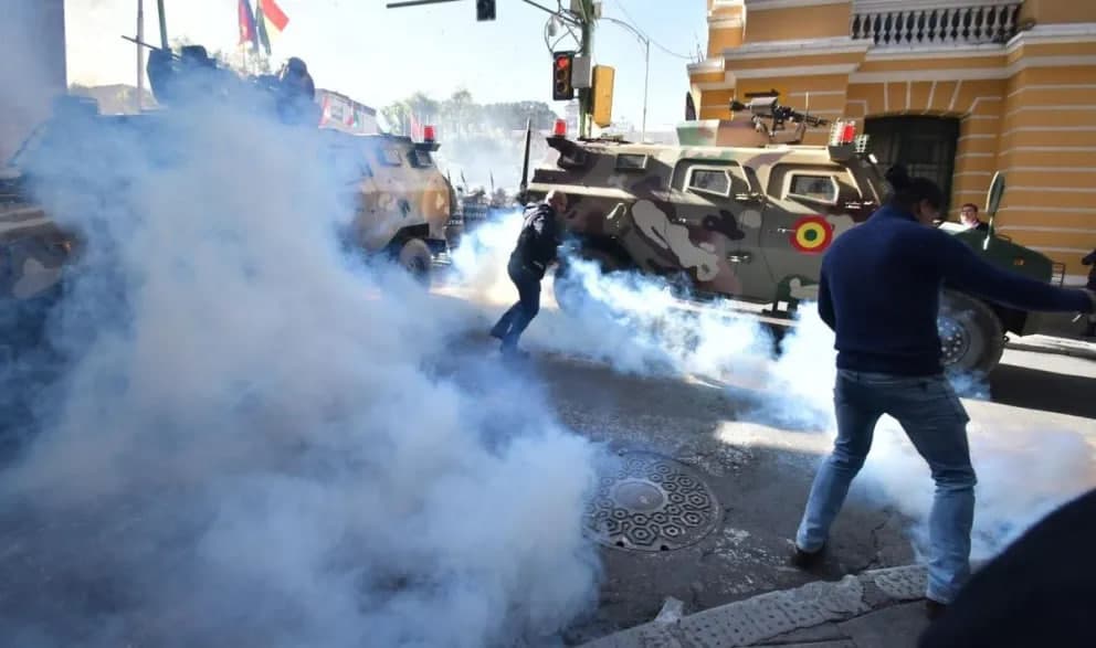 Boliviyada harbiylar davlat to‘ntarishi uyushtirishga urindi