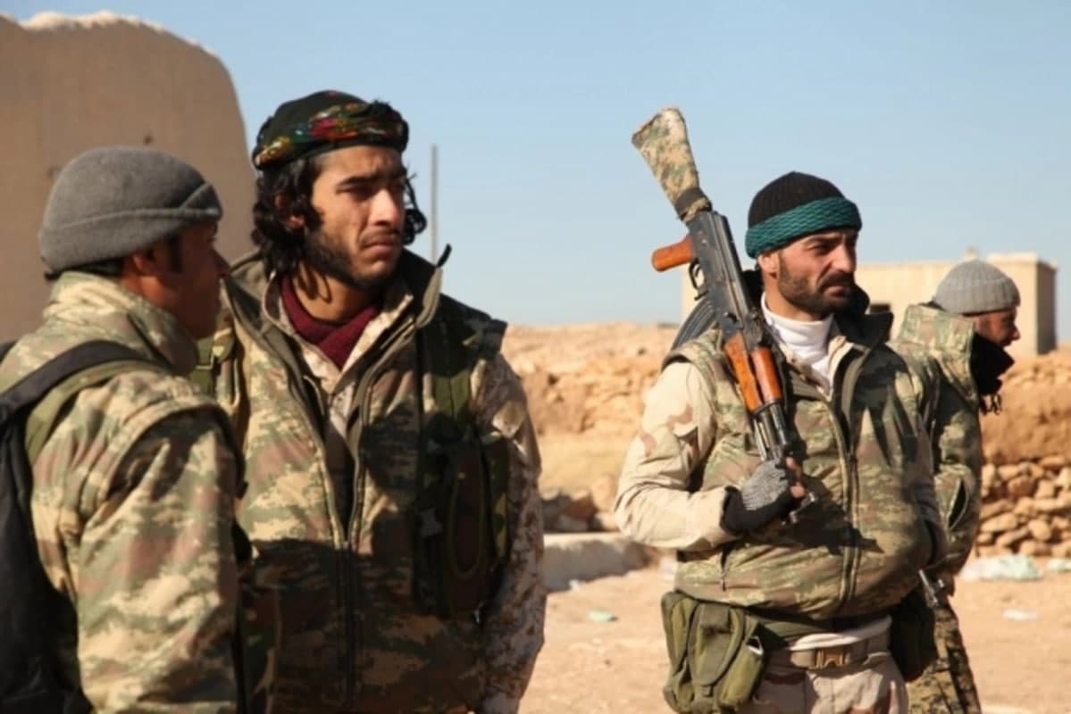Suriya hukumati kurdlardan qurollarini tashlashni talab qildi - OAV