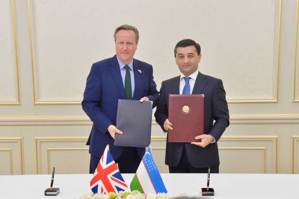 O‘zbekiston va Britaniya TIV rahbarlari hamkorlik to‘g‘risida ikkita hujjat imzoladi