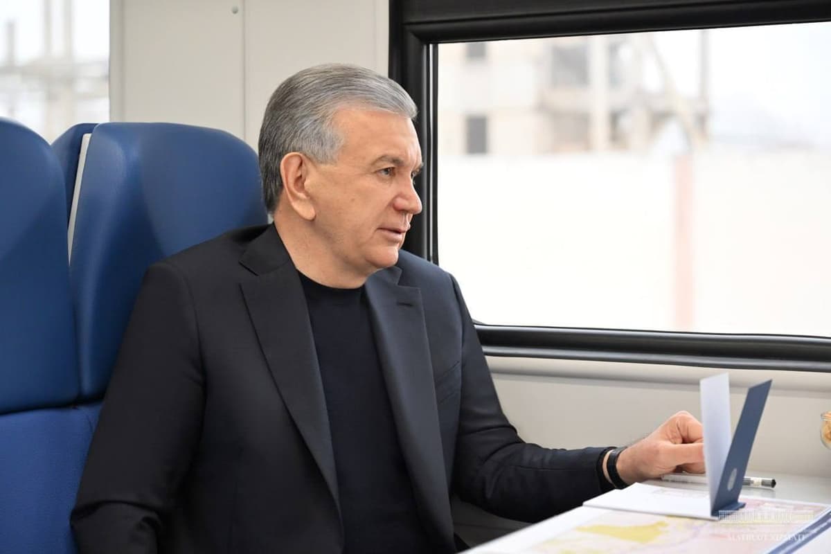 Shavkat Mirziyoyev qisqa muddatli mehnat ta’tilini yakunladi