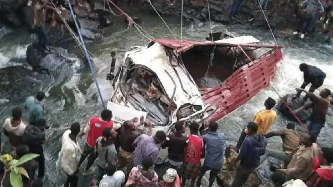 Efiopiyada yo‘l-transport hodisasi oqibatida kamida 71 kishi halok bo‘ldi
