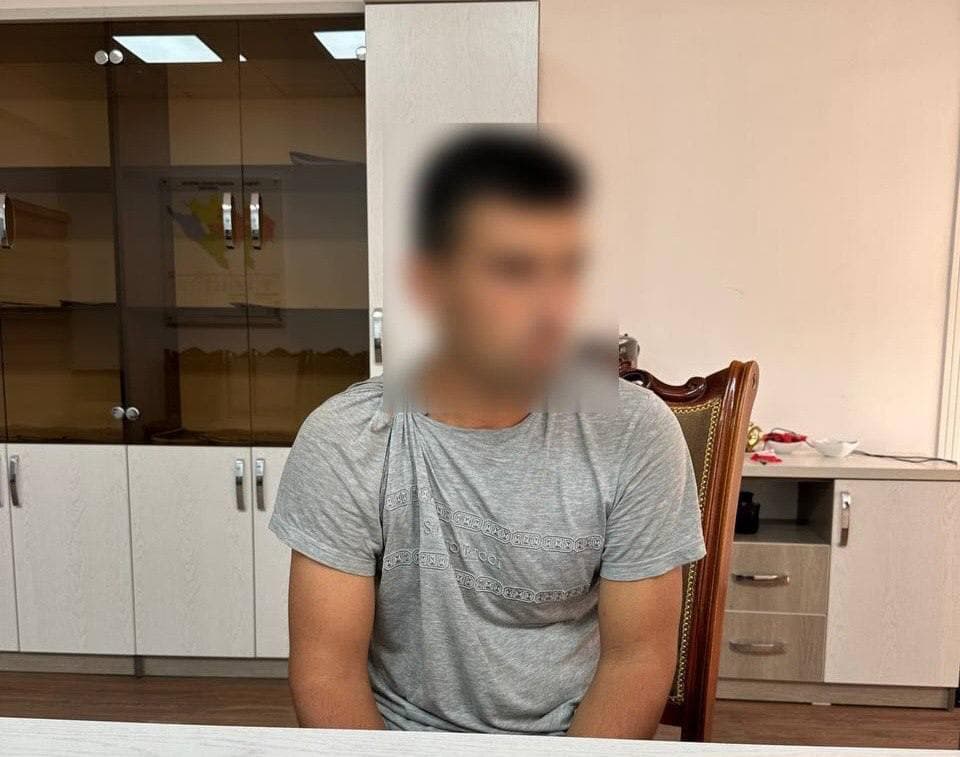 Yangiyo‘lda bir oilaning 5 a’zosini o‘ldirgan shaxs umrbod ozodlikdan mahrum qilindi
