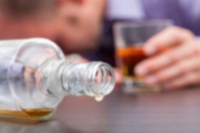 Alkogol va giyohvand moddalar iste’moli yiliga 3,2 mln kishining o‘limiga sabab bo‘layotgani ma’lum qilindi