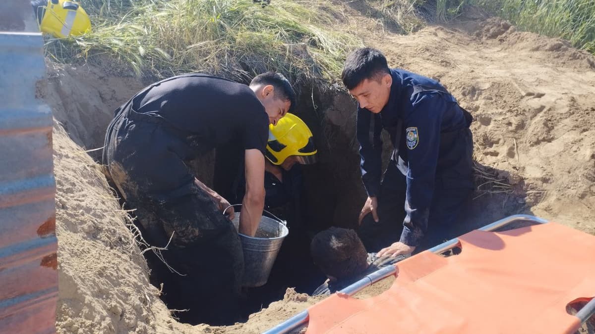 Андижонда қабр қазиётган гўрковни тупроқ босиб қолди
