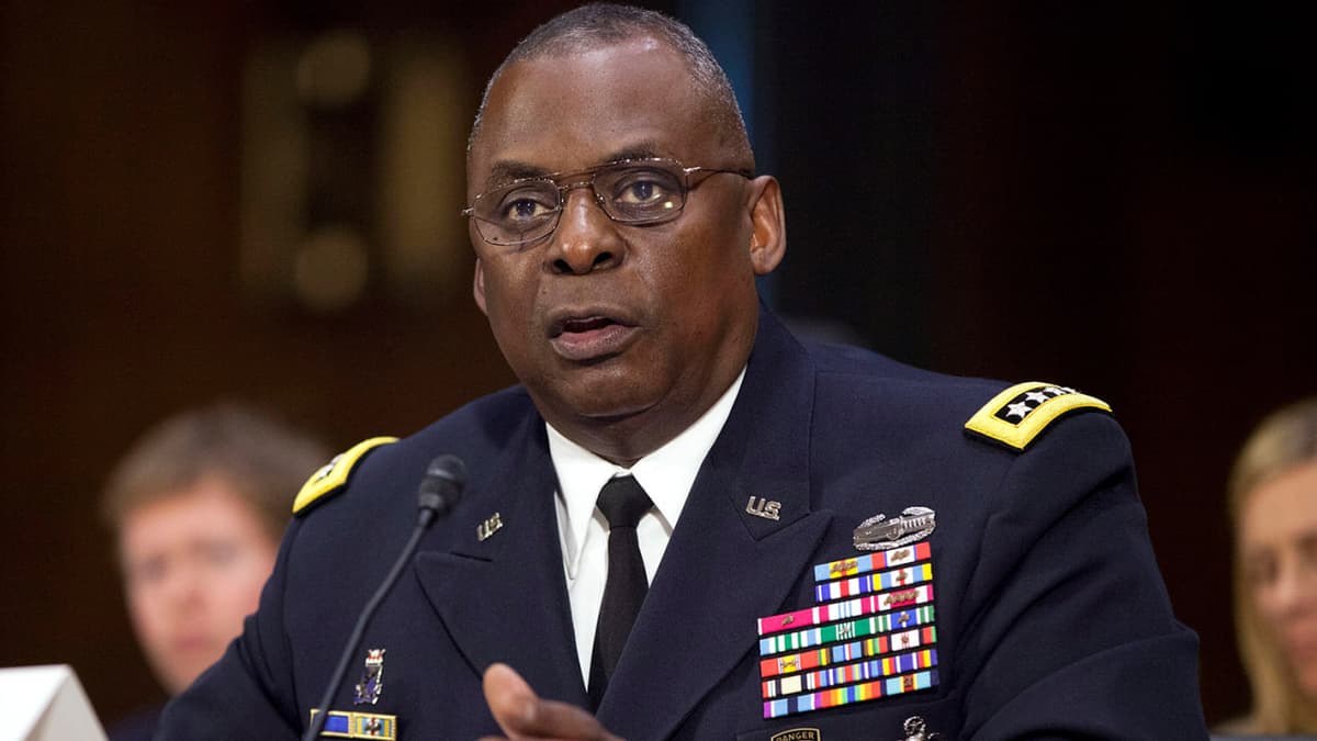 Pentagon rahbari Xitoyni AQShning asosiy raqibi deb atadi