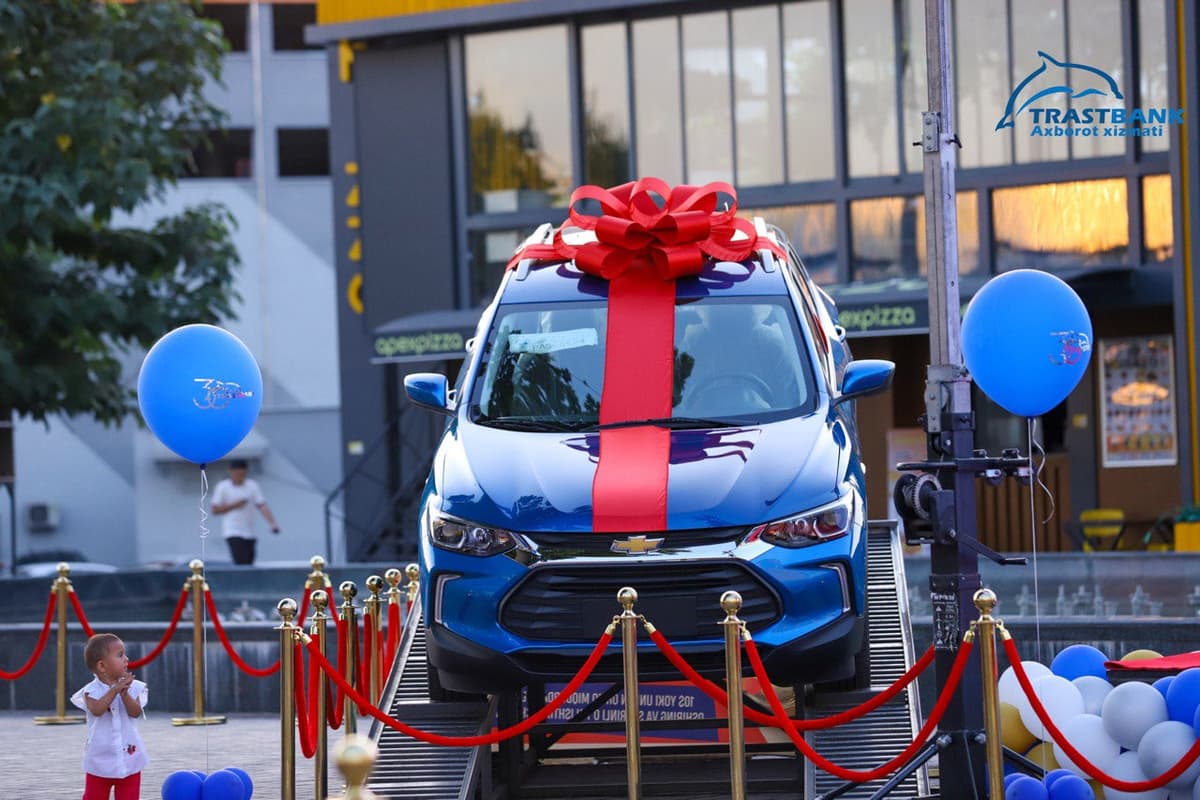 “Трастбанк”: Chevrolet Tracker автомобили ва бошқа қимматбаҳо совринлар эгалари аниқланди!