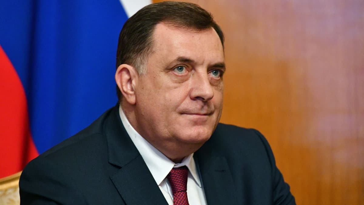 Sarayevoda bosniya serblari yetakchisi ustidan sud boshlandi