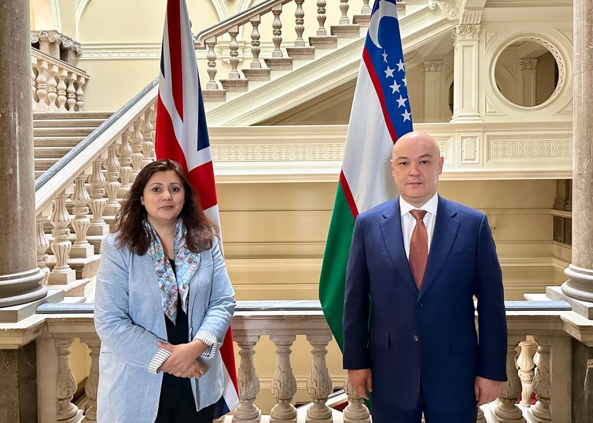 O‘zbekiston elchisi Britaniya tashqi ishlar vaziri o‘rinbosari bilan uchrashdi