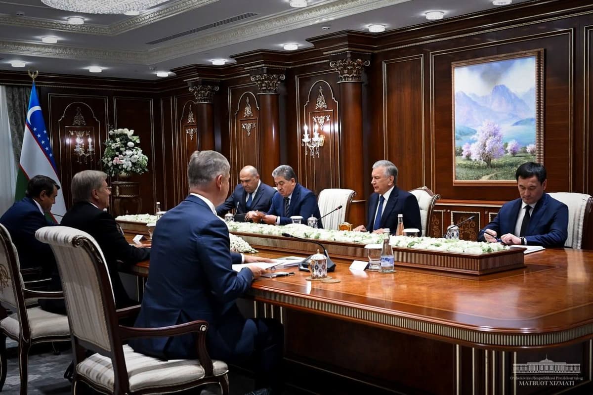 Мирзиёев принял зампредседателя правительства России