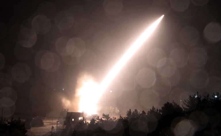 Bayden Ukrainaga ATACMS raketalari bilan Rossiya ichkarisiga zarba yo‘llashga ruxsat berdi