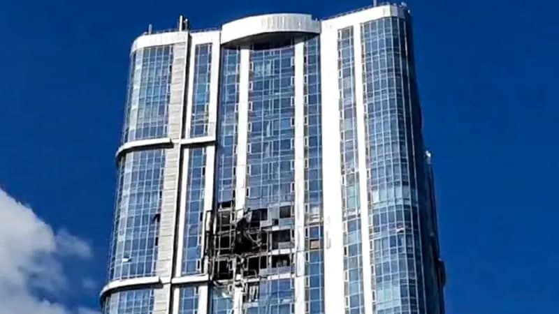 Saratov va Engelsda dronlar ko‘p qavatli uylarga urildi. Jabrlanganlar bor