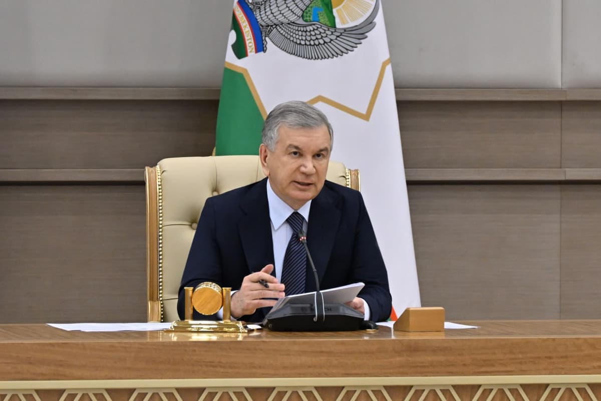 «Oilaviy shifokorlar 1500, hamshiralar esa 600–800 dollar oylik oladigan tizim qilamiz» - prezident