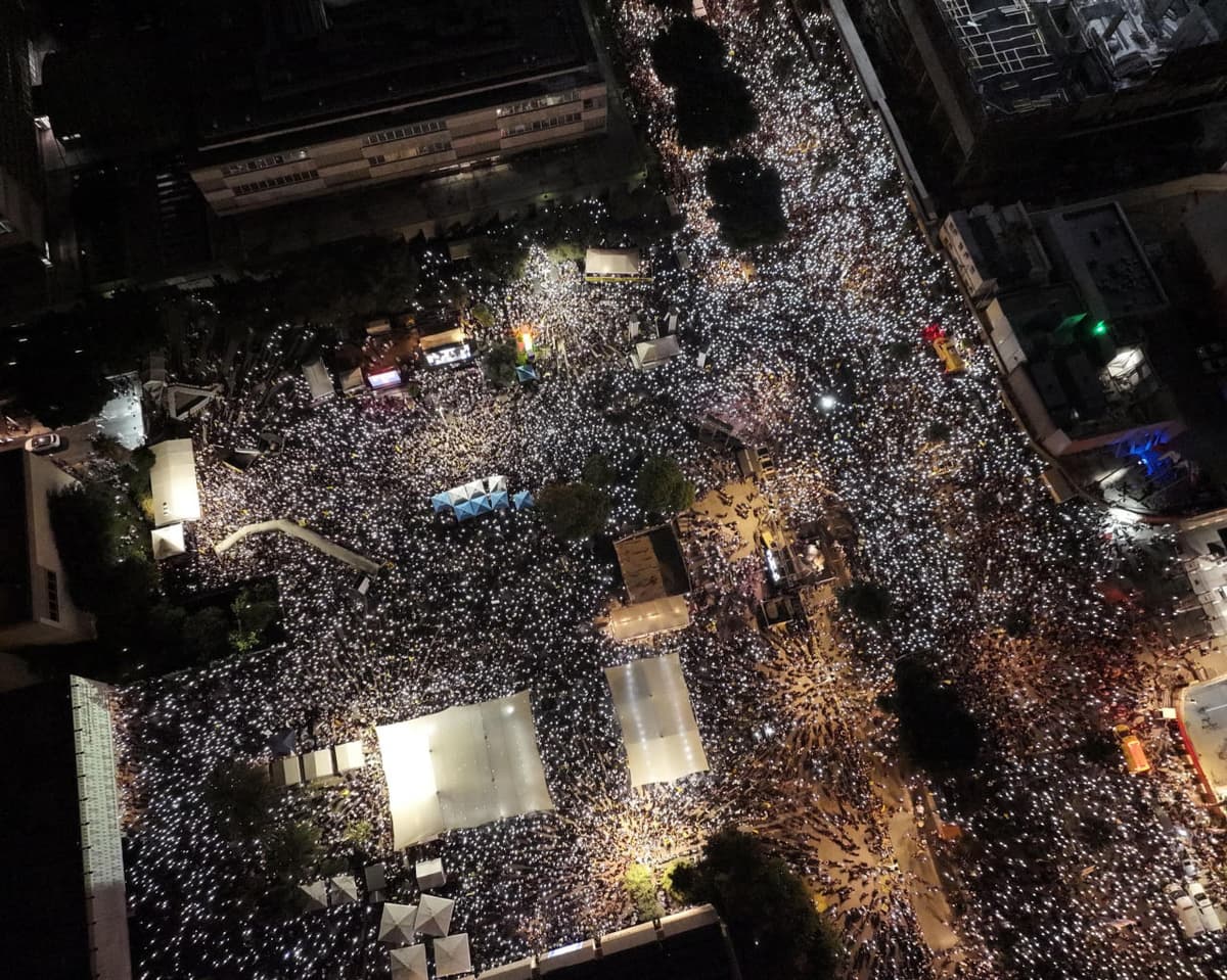 Isroilda G‘azoda urush boshlanganidan buyon eng yirik namoyishlar bo‘lib o‘tdi (foto+video)