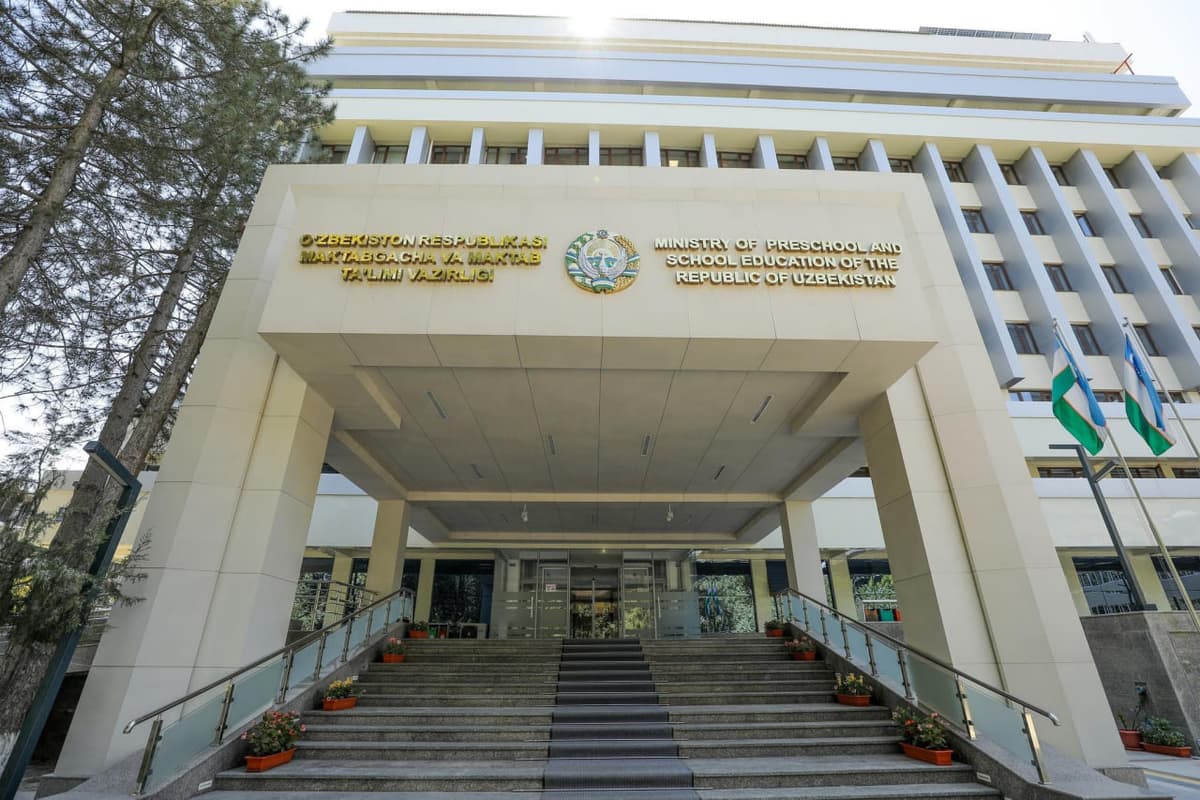Vazirlik attestatsiya testida xatolik bo‘lganini tan oldi