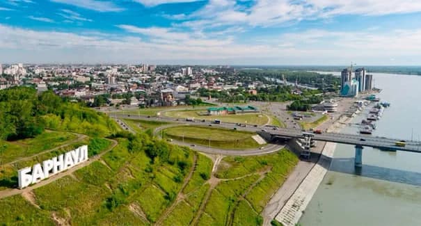 Ўзбекистон фуқаролари Олтой ўлкасидаги корхоналарга ишга жалб этилади