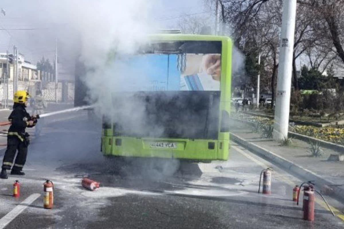 Sergelida Mercedes-Benz avtobusida yong‘in chiqdi