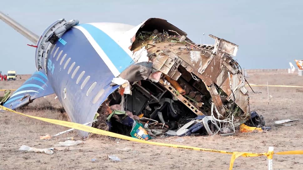 В России прекратили расследование крушения самолета AZAL