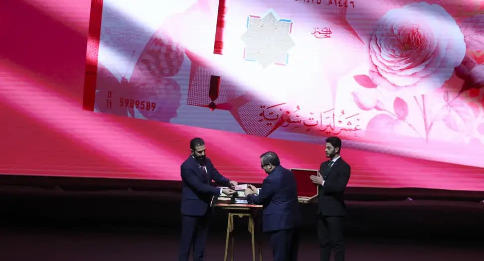Suriyada Asadlar portretisiz yangi banknotlar muomalaga kiritildi