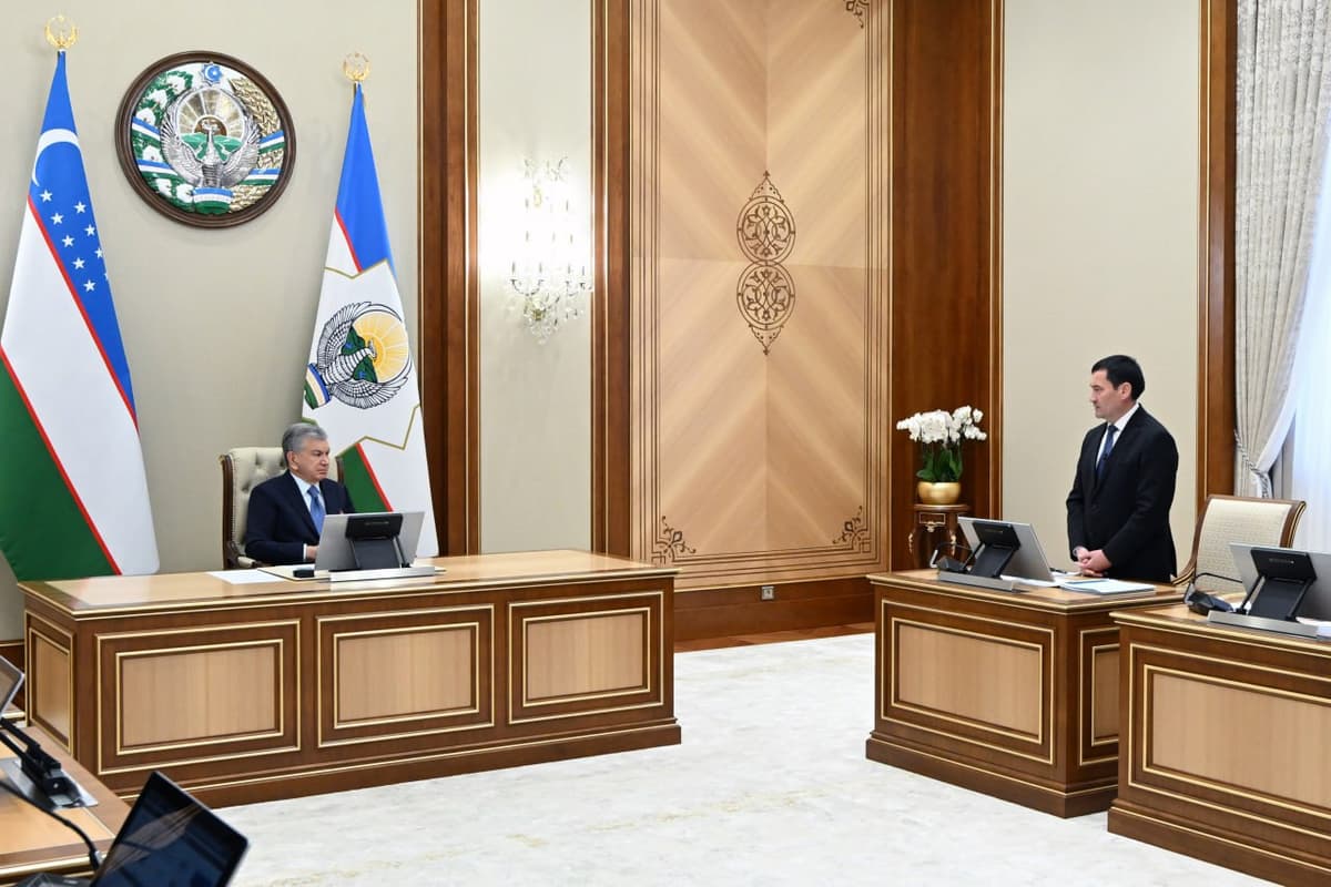 Prezident sanoat korxonalari quvvatini oshirib, 2 mingta yuk vagoni ishlab chiqarishni buyurdi